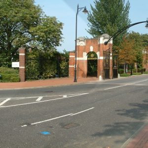 Entrance to the Medway Campus.